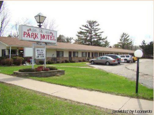 Park Motel Marshfield Екстериор снимка