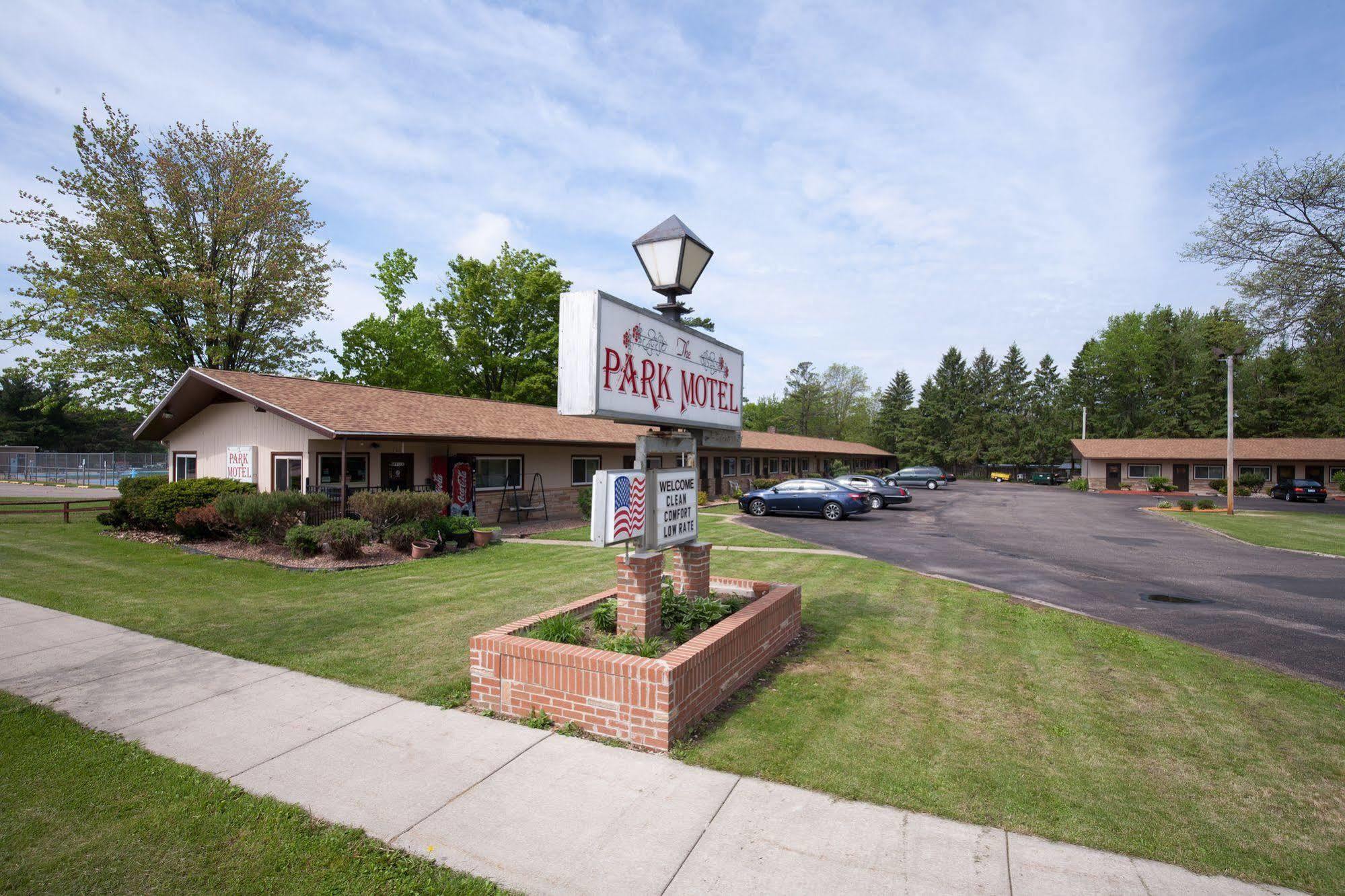 Park Motel Marshfield Екстериор снимка